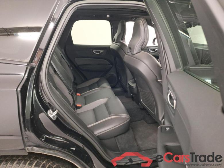 VOLVO XC60 2.0 B4 D MHEV PLUS DARK AUTO #6