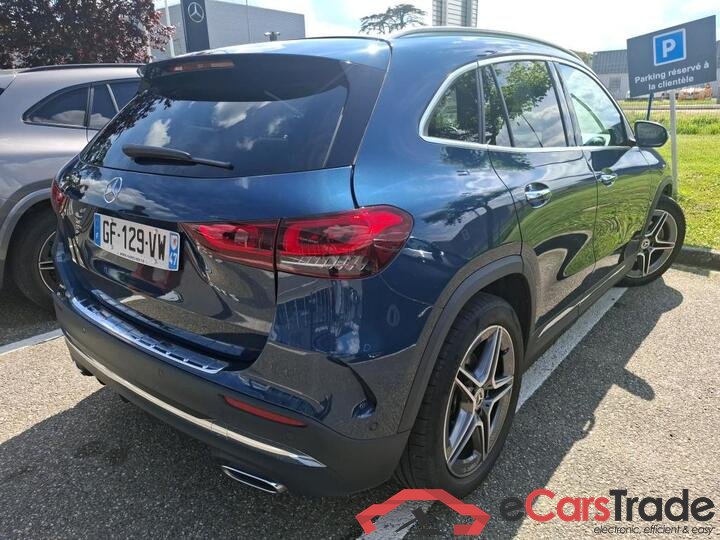 Mercedes GLA 200d AMG Aut. Pano LED-Multibeam Widescreen Ambient Navi Sport-Leather-Alcantara KeylessGo Camera Klima PDC ... #3