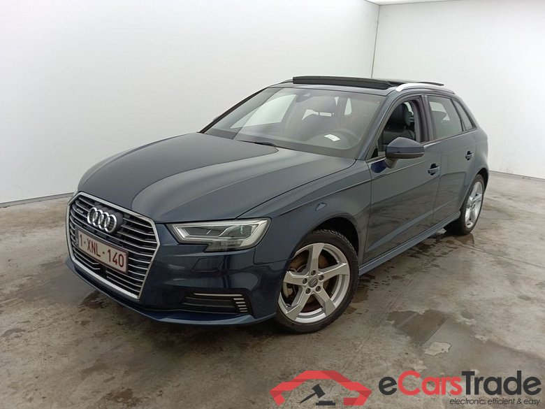 Audi A3 Sportback 40 e-tron S tronic Sport 5d
