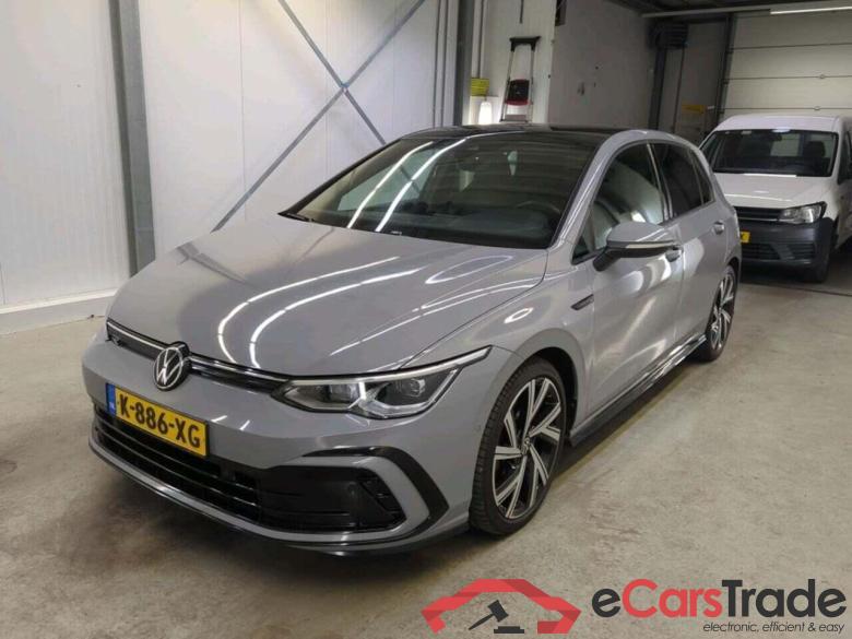 VOLKSWAGEN GOLF 1.5 eTSI R-Line #1