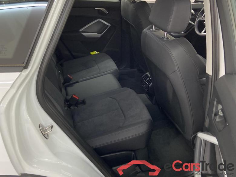 AUDI Q3 1.4 45 TFSI E S TRONIC Business Plus #6