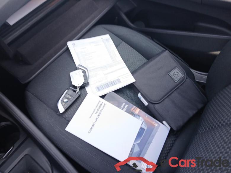 BMW sDrive18dA Business (AC) BMW X1 / 2015 / 5P / todoterreno sDrive18dA Business (AC) #5