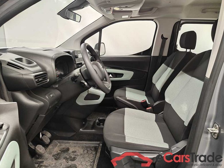 Citroën Berlingo Multispace 1.2 PureTech 110 MAN6 S&S Live M 5d #6