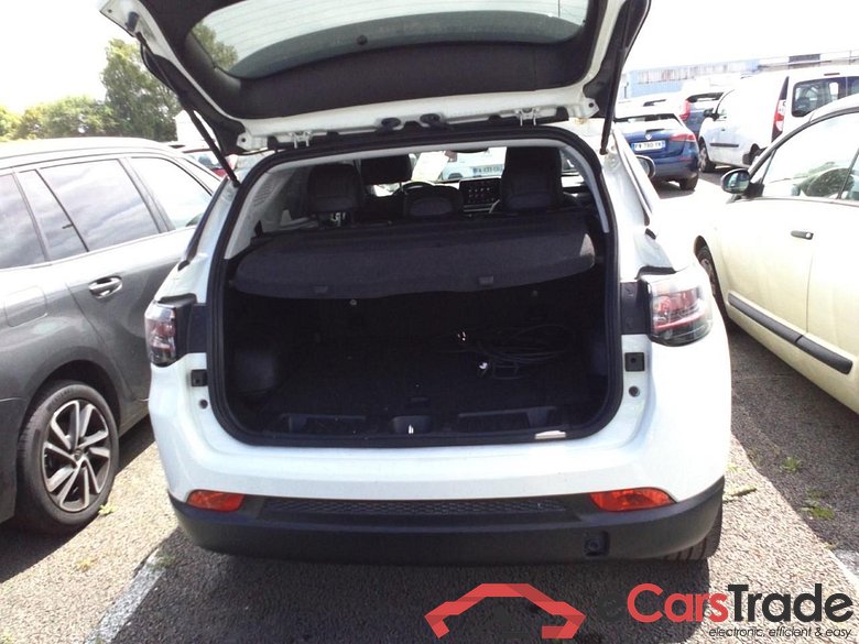 COMPASS 1.3T HY 190CH 4XE BVA6 #5