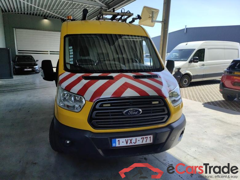 Ford Transit 350M 2.0TD 130pk 96kW M6 Trend 4d