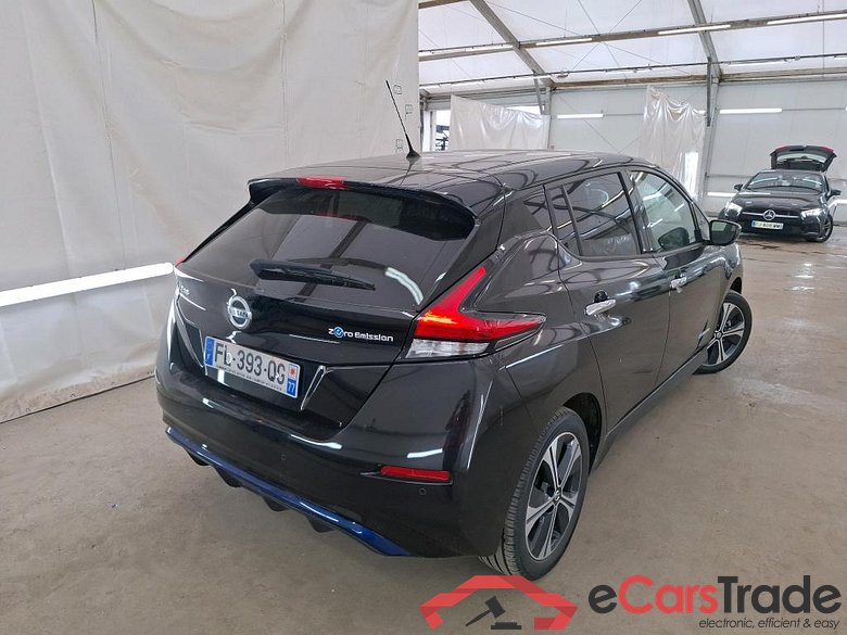 Nissan 62 kWh 217ch Tekna NISSAN Leaf 2017 5P Berline 62 kWh 217ch Tekna #4