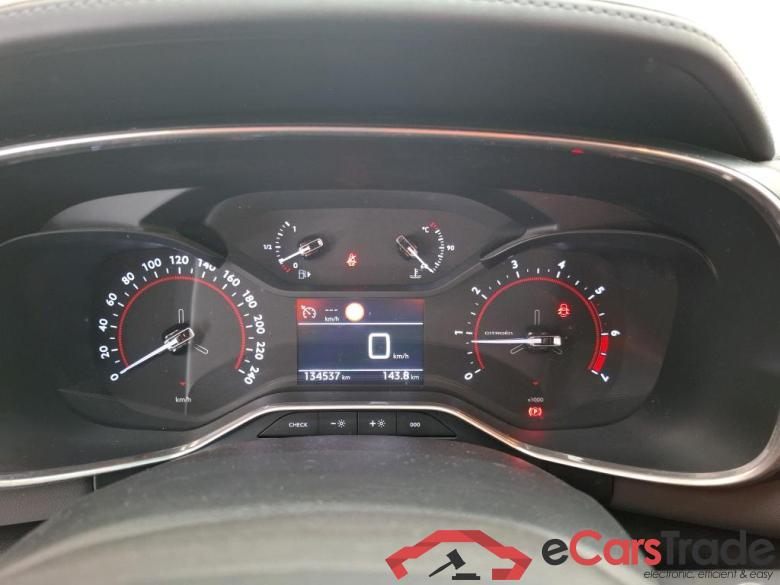 Citroen BlueHDi 130 S&S BVM6 Live CITROEN C5 Aircross / 2018 / 5P / SUV BlueHDi 130 S&S BVM6 Live #6