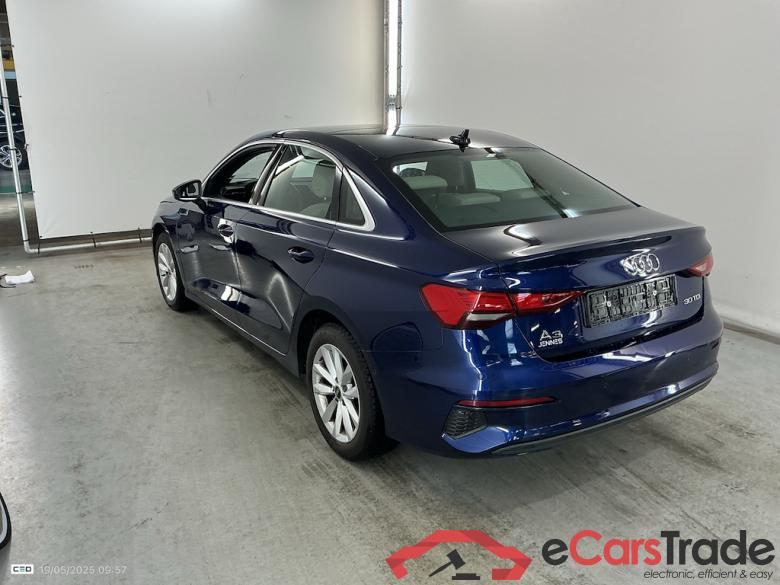 AUDI A3 BERLINE 2.0 TDI 30 85KW Forfaitaire leveringskosten + wettelijke kit #3