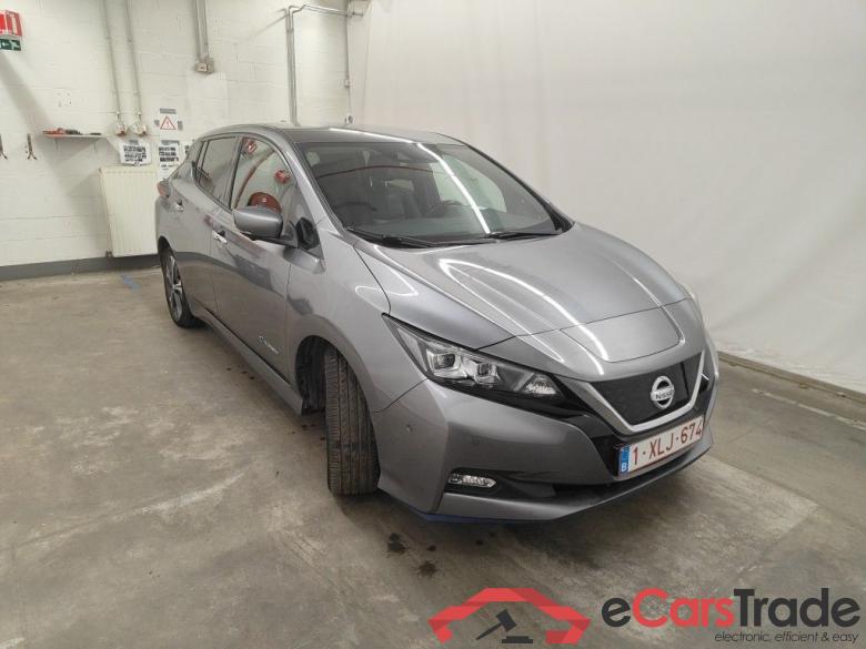 Nissan Leaf Tekna 62kWh 5d #2