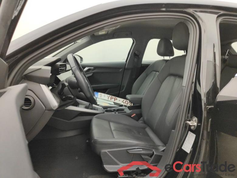 Audi A3 Sportback 2.0 30 TDi 85kW Advanced 5d #6