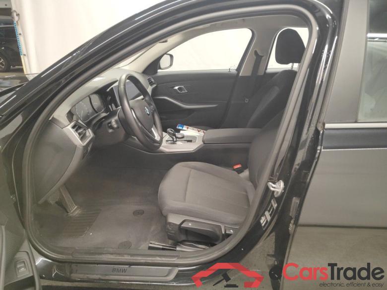 BMW 3 Reeks Touring 318dA (100 kW) 5d #3