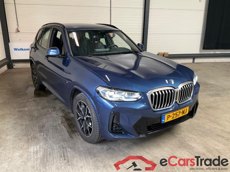 BMW X3 xDrive20i Bns Ed.+ #2