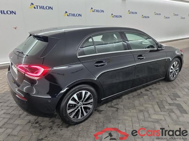 MERCEDES-BENZ A-klasse A 180 Business Solution 5D 100kW #3