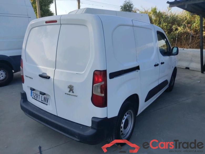 PEUGEOT Partner / 2018 / 4P / furgón derivado de turismo Premium Standard 600kg BlueHDi 73kW #2