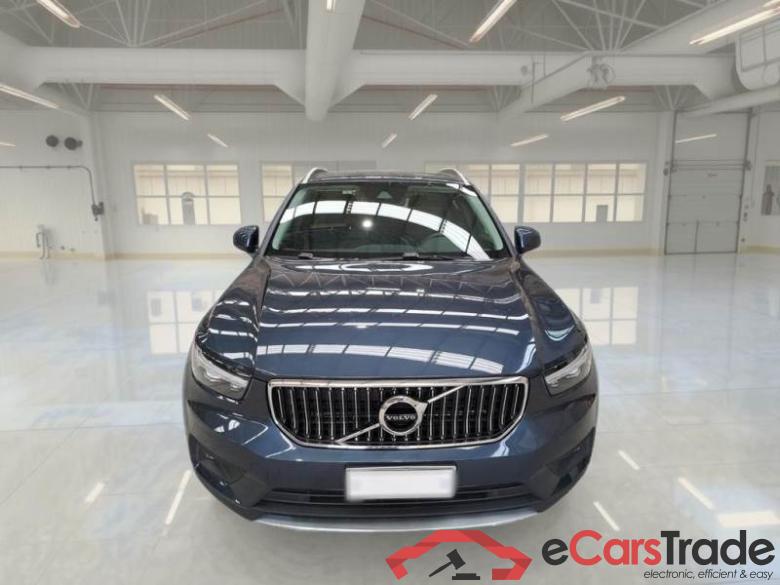 VOLVO XC40 / 2017 / 5P / SUV T5 PLUG-IN HYBRID AUTO RECH INSCRIP EXPR #6
