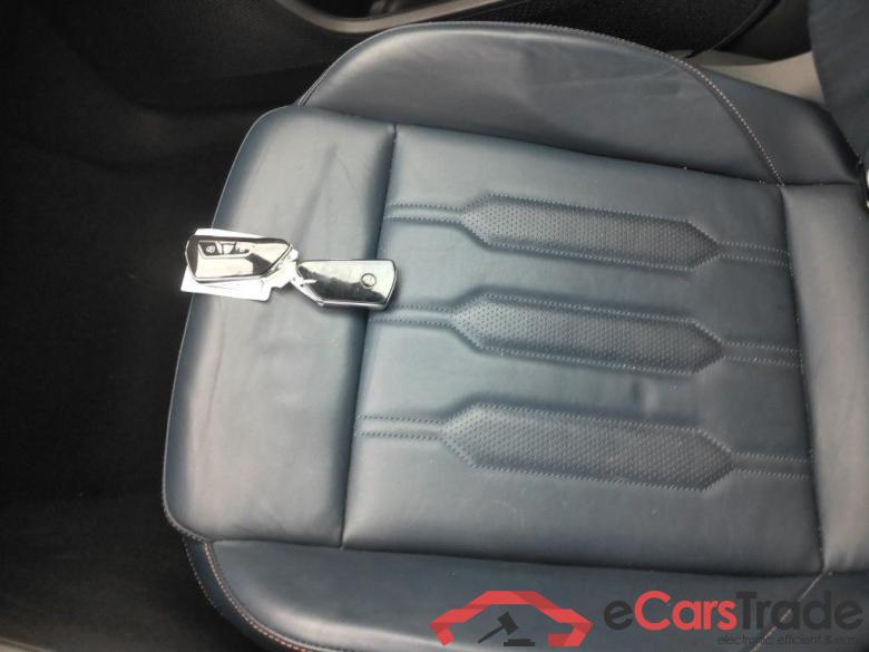 CUPRA FORMENTOR 1.4 e-Hybrid 150 PHEV DSG 5d #4