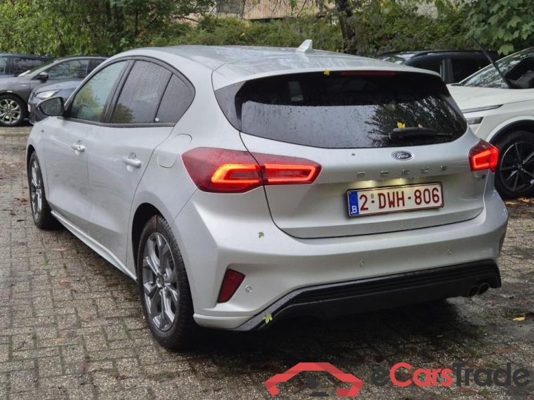 FORD FOCUS ST-line 125pk 92kw mHEV A7 5d #2 FORD FOCUS ST-line 125pk 92kw mHEV A7 5d #2