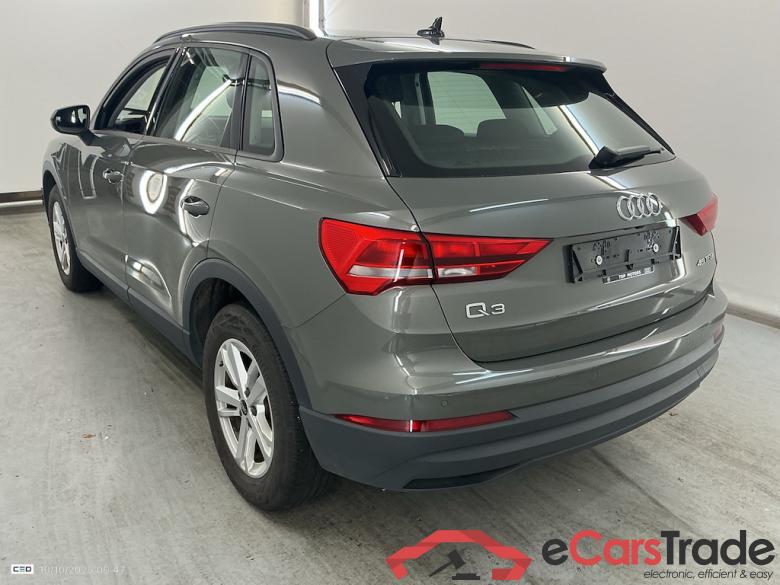 AUDI Q3 1.4 45 TFSI E S TRONIC #3 AUDI Q3 1.4 45 TFSI E S TRONIC #3