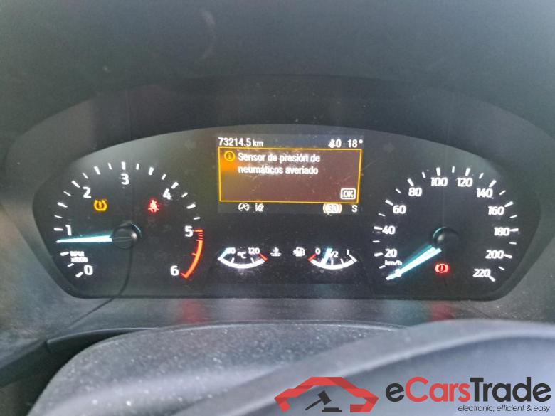 FORD Kuga / 2019 / 5P / todoterreno Titanium 1.5 EcoBlue 88kW (120CV) #4 FORD Kuga / 2019 / 5P / todoterreno Titanium 1.5 EcoBlue 88kW (120CV) #4