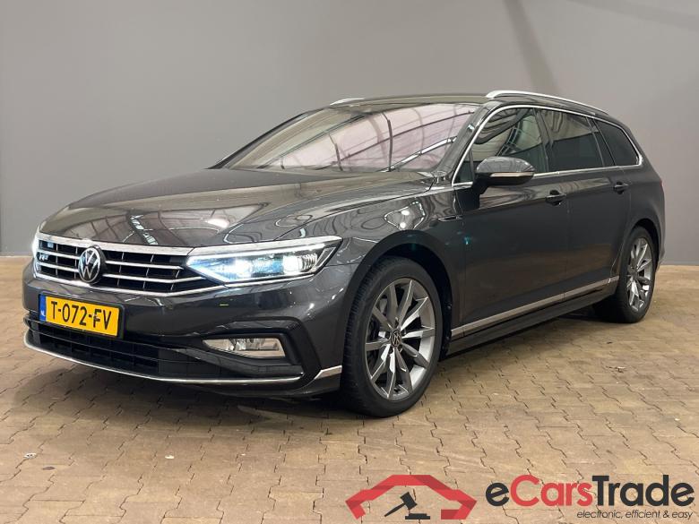 VOLKSWAGEN PASSAT VARIANT 1.5 TSI R-Line Bns #1 VOLKSWAGEN PASSAT VARIANT 1.5 TSI R-Line Bns #1