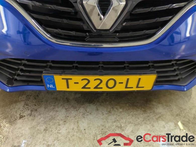 RENAULT Mégane Estate 1.3 TCe140 Equilibre #4