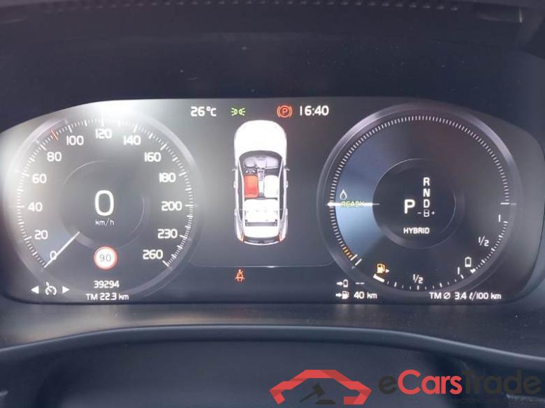 VOLVO XC40 / 2017 / 5P / SUV T5 PLUG-IN HYBRID AUTO RECH INSCRIP EXPR #4 VOLVO XC40 / 2017 / 5P / SUV T5 PLUG-IN HYBRID AUTO RECH INSCRIP EXPR #4