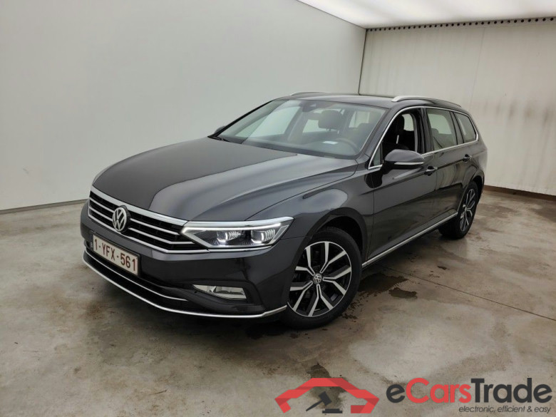 Volkswagen Passat Variant 1.5 TSI OPF DSG7 Elegance Business 5d