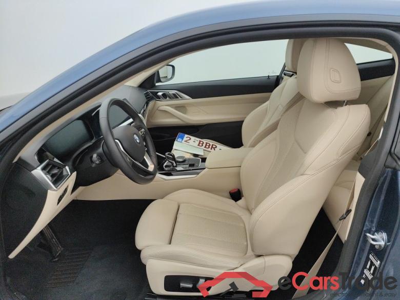 BMW 4 Reeks Coupé 420i 2d #3