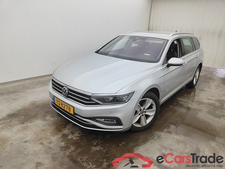 VOLKSWAGEN PASSAT VARIANT DIESEL - 2020 2.0 TDi 200 SCR Elegance DSG 5d