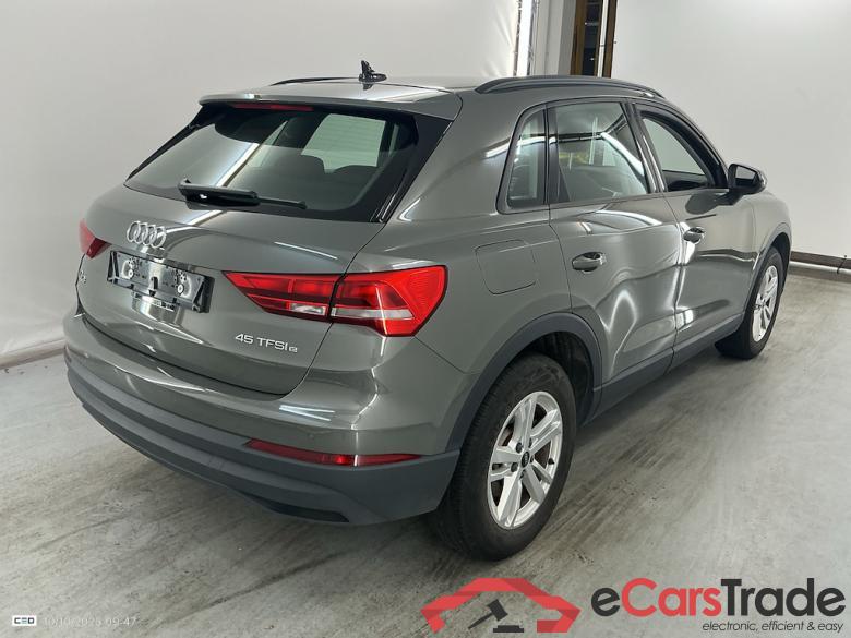 AUDI Q3 1.4 45 TFSI E S TRONIC #4