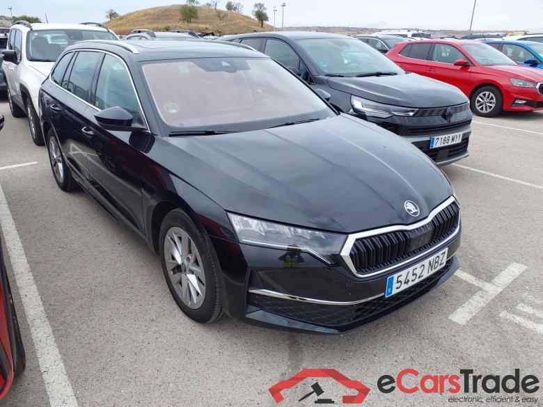 SKODA Octavia 2.0 TDI 110 kW (150CV) DSG 7 vel Automático Combi Design (Pano) #1