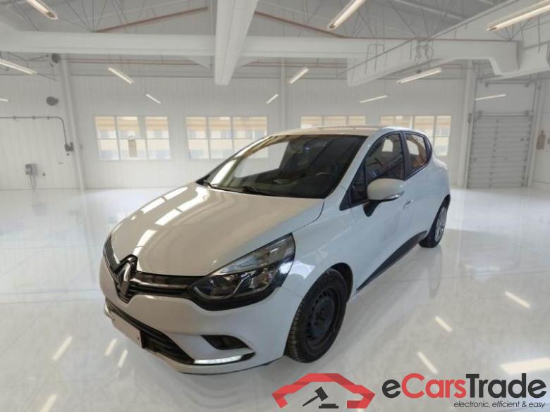 RENAULT Clio / 2016 / 5P / Berlina (V.M.)1.5 dCi 75cv Business #1
