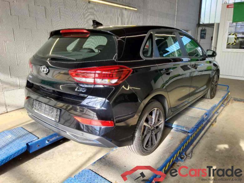 Hyundai i30 (PD)(01.2017->) DE - LimS5 1.5 T-GDI Mild-Hybrid EU6d, Trend Mild-Hybrid (EURO 6d)(OPF), (Faceli #3