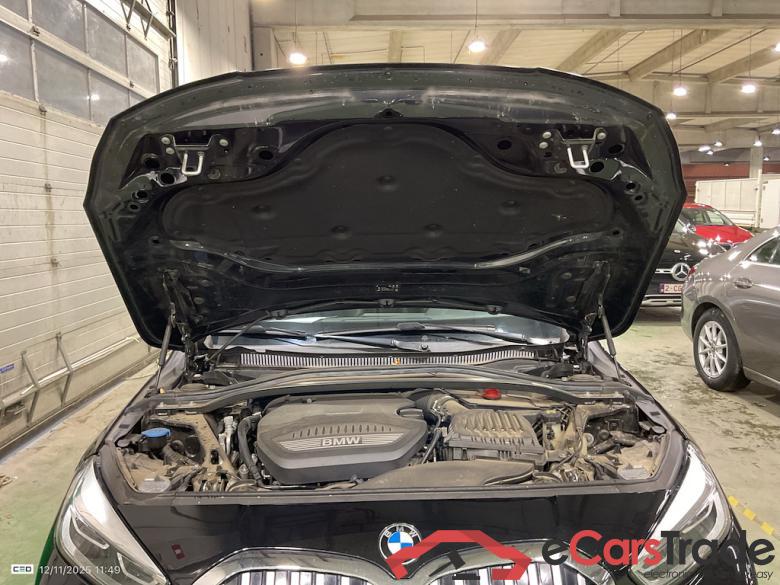 BMW 1 SERIES HATCH 2.0 118D (110KW) #6