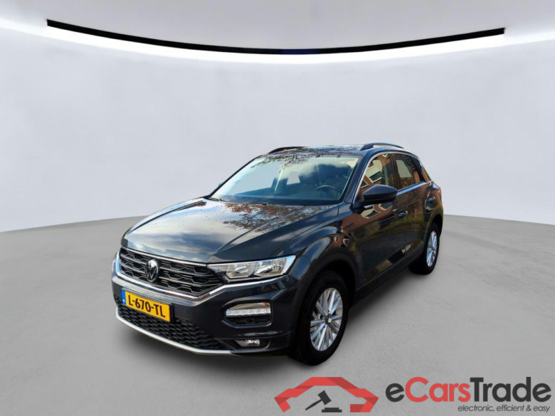 VOLKSWAGEN T-Roc 81 kW #1