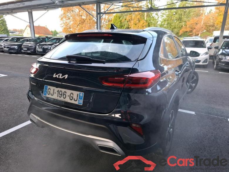 KIA XCeed / 2019 / 5P / Crossover 1.6 GDI ISG ISG PHEV ACTIVE BUS DCT6 #3