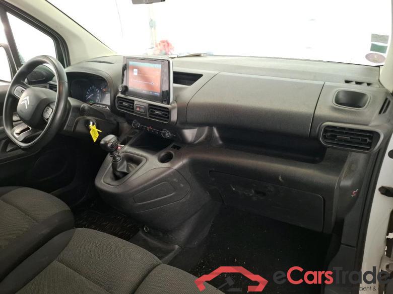 CITROEN Berlingo / 2018 / 4P / Fourgonnette M 1000kg PureTech 110 S&S BVM6 Driver #5