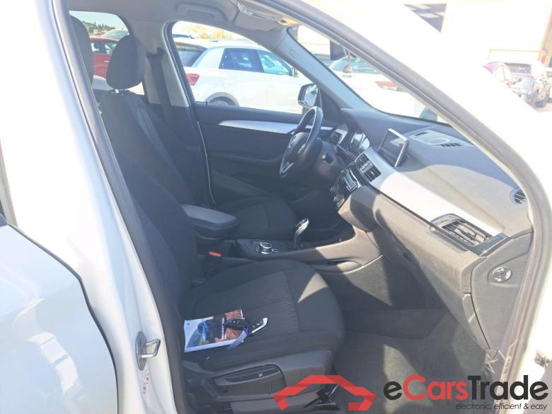 BMW X1 / 2019 / 5P / todoterreno sDrive18dA Corporate #6