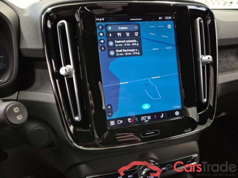 VOLVO XC40 Recharge Plus 70 kWh #6