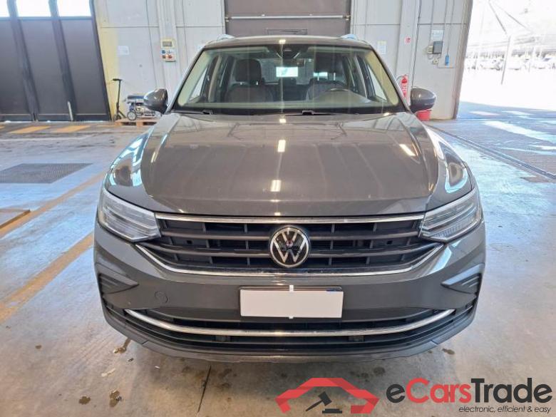 VOLKSWAGEN TIGUAN / 2020 / 5P / SUV 2.0 TDI SCR 110KW LIFE DSG #6