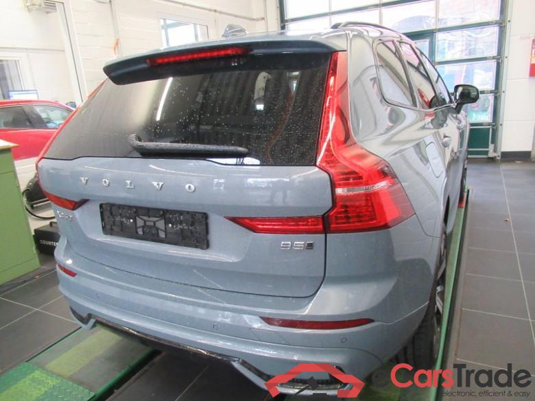 Volvo XC60 (03.2017->) DE - SUV5 B5 (Benzin) AWD EU6d, Ultimate Dark Mild-Hybrid (EURO 6d), (Facelift) #3