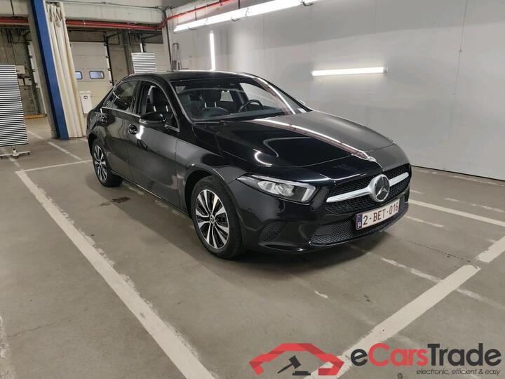 Mercedes A-Klasse Limousine A-Klasse Limousine A 250e Business Solution (PHEV) 160kW/218pk  4D/P Auto-8 #2