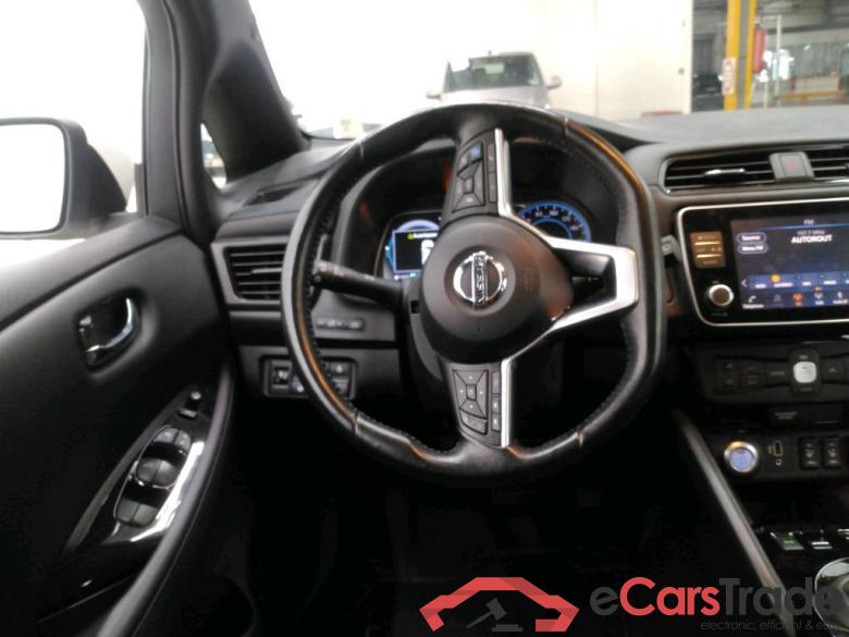 NISSAN Leaf / 2017 / 5P / Berline 62 kWh 217ch Business+ #6