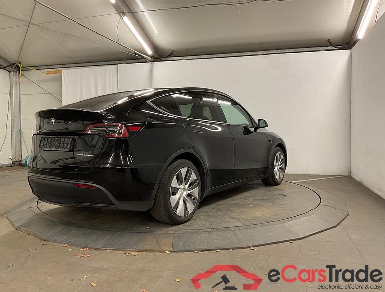 TESLA Model Y Model Y 72.5 kWh Dual Motor Performance (377 kW) #2