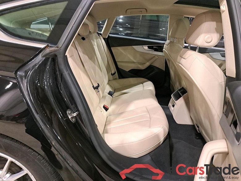 AUDI A5 SPORTBACK 2.0 35 TFSI S TRONIC BUS. ED. #6