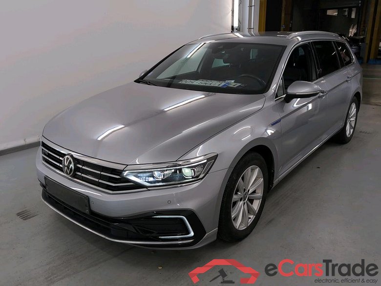 VOLKSWAGEN PASSAT VARIANT GTE - 2020 1.4 TSI PHEV GTE Business DSG