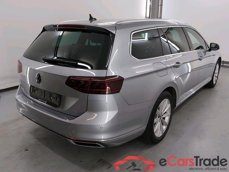 VOLKSWAGEN PASSAT VARIANT GTE - 2020 1.4 TSI PHEV GTE Business DSG #4