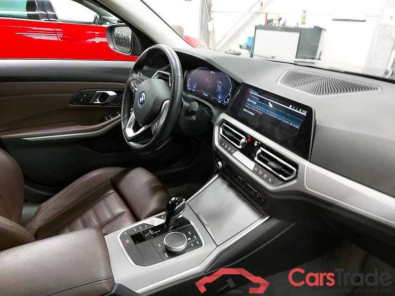 BMW - BMW 3 BERLINE 320e 204PK Business Edition With Heated Vernasca Sport Seats & Active Cruise & Driving Assistant Pack * HYBRID * #3