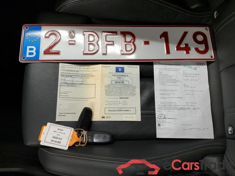 Audi Q4 e-tron 40 e-tron S Line 5d #4