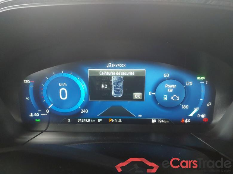 FORD KUGA 2.5 DURATE 2.5 Duratec FHEV 190 CV FlexiFuel FHEV E85 Powershift ST-Line X #6